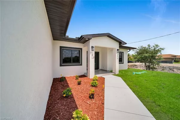714 Euston AVE S, Lehigh Acres, FL 33974