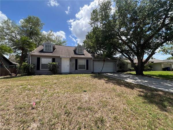 9100 Aster RD, Fort Myers, FL 33967