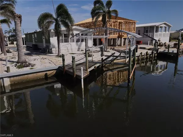 St. James City, FL 33956,2930 Binnacle LN