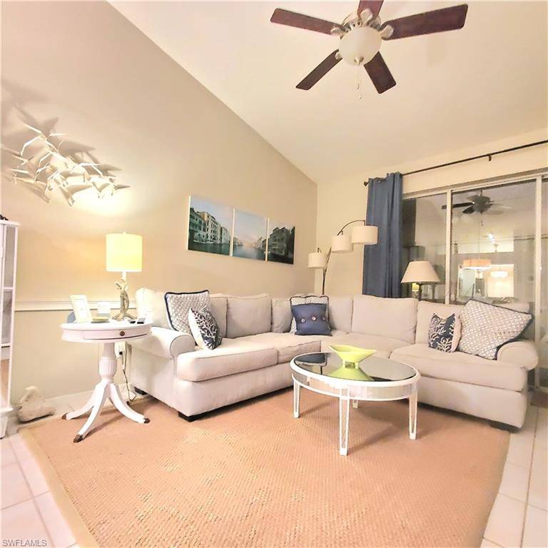 Naples, FL 34104,385 Dover PL #4-402