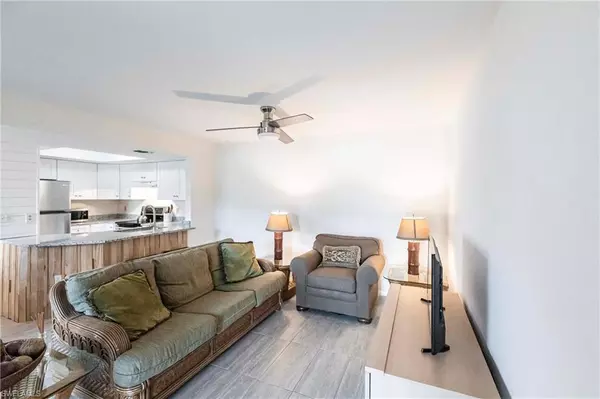 Estero, FL 33928,3140 Seasons WAY #506