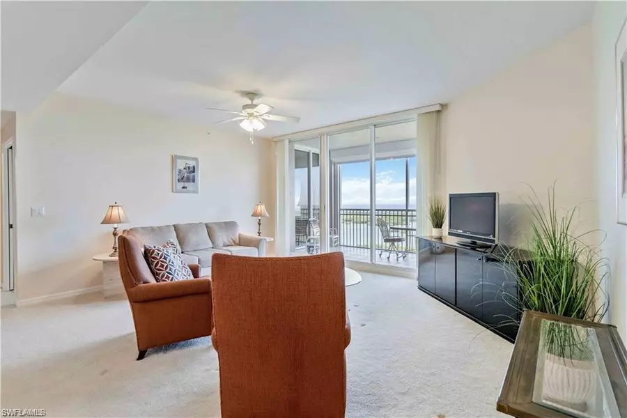 1001 Arbor Lake DR #1406, Naples, FL 34110