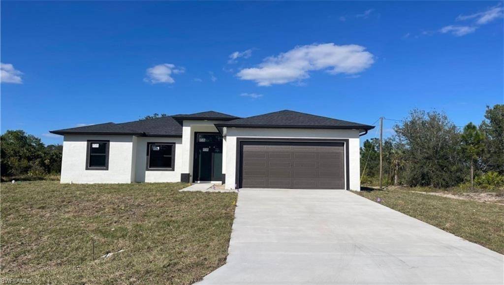 302 W 8th ST, Lehigh Acres, FL 33972