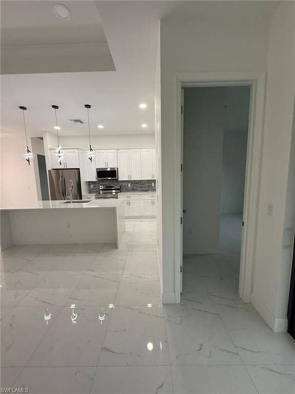 Lehigh Acres, FL 33972,302 W 8th ST