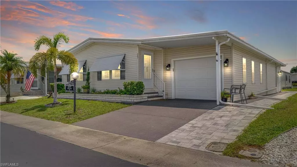 247 Lakeside DR, North Fort Myers, FL 33903