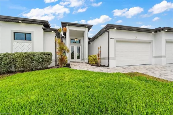 Cape Coral, FL 33914,5839 SW 1st CT
