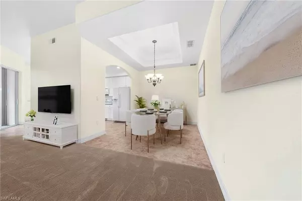 Fort Myers, FL 33908,6031 Jonathans Bay CIR #401