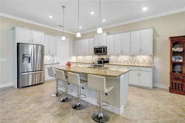 Cape Coral, FL 33909,3380 Acapulco CIR