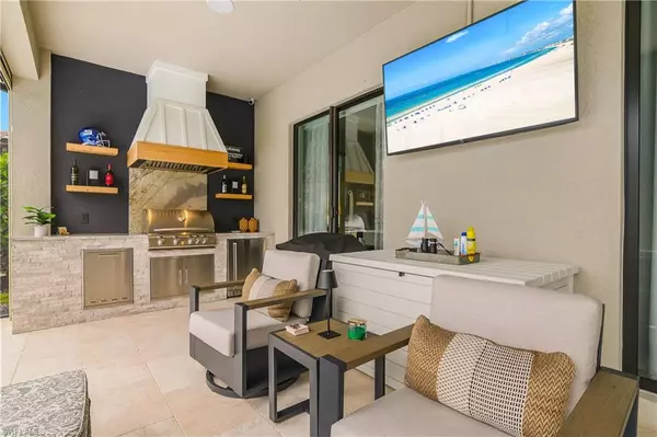 Estero, FL 33928,19513 The Place BLVD