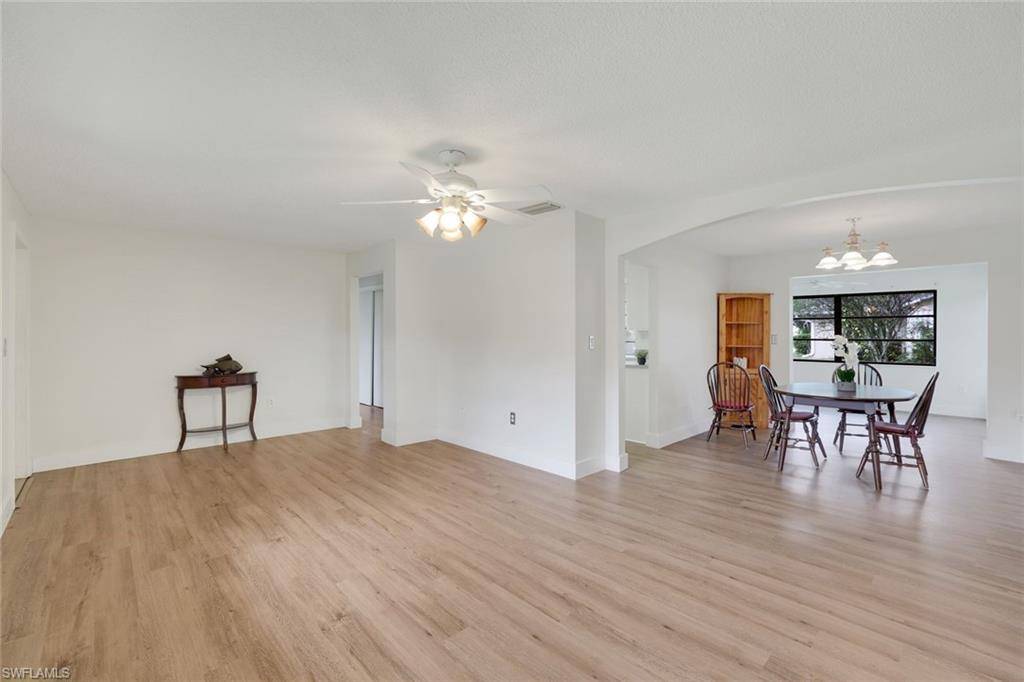 Naples, FL 34112,4925 Molokai DR #16