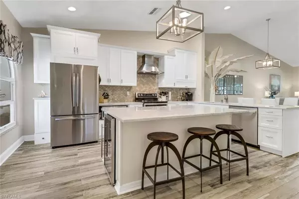 Naples, FL 34110,804 Wiggins Bay DR #22R
