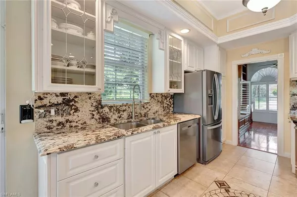 Naples, FL 34114,7240 Carducci CT