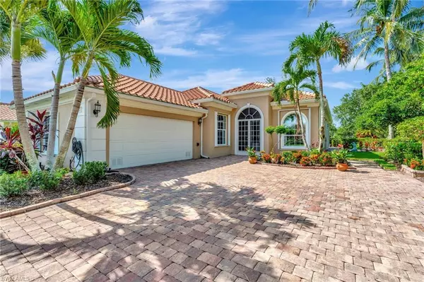 7240 Carducci CT, Naples, FL 34114