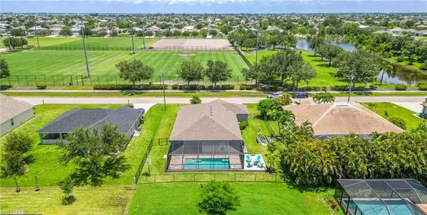 Cape Coral, FL 33991,2714 SW 3rd LN