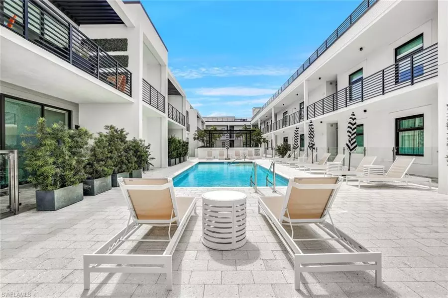 850 Central AVE #207, Naples, FL 34102