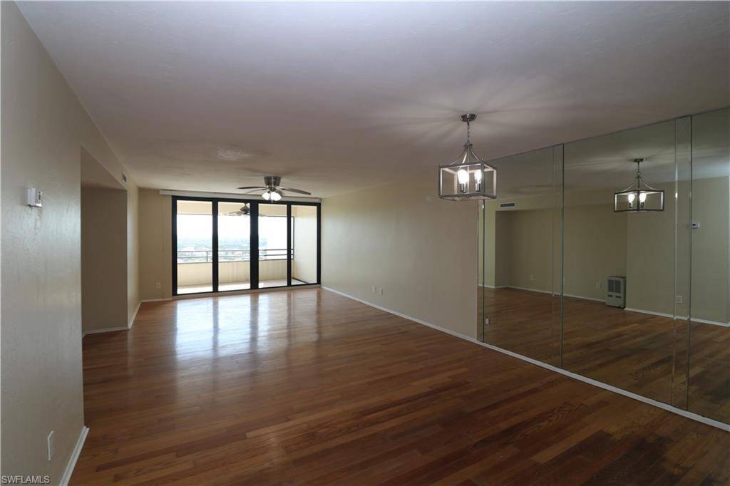 Fort Myers, FL 33919,5260 S Landings DR #1302