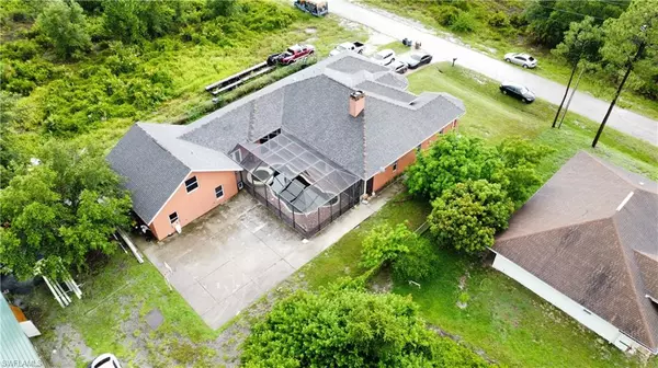 Lehigh Acres, FL 33972,920 HIGHLAND AVE