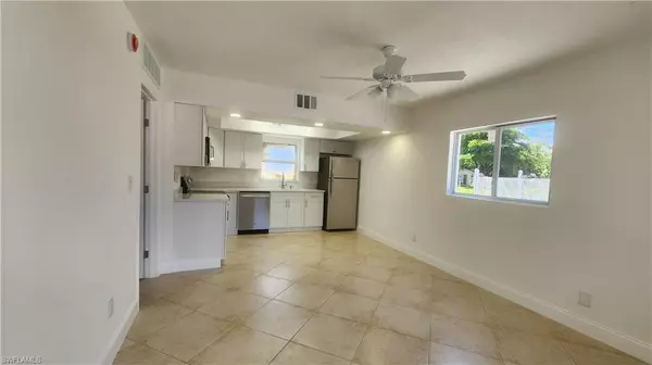Fort Myers, FL 33901,2590 1st ST #101