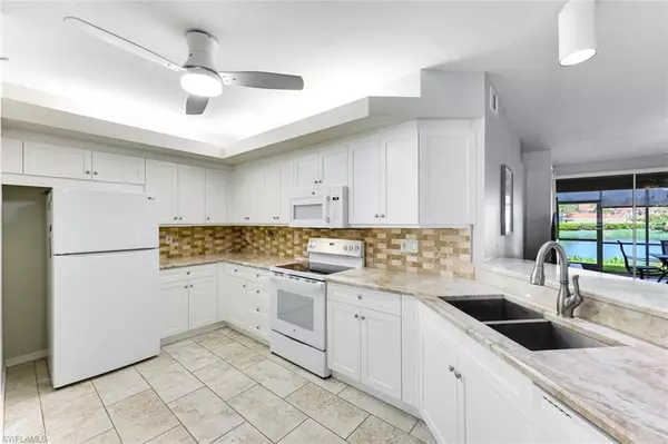 Estero, FL 34135,23861 Costa Del Sol RD #103