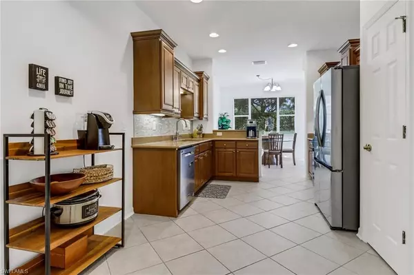 Estero, FL 33928,20304 Larino LOOP