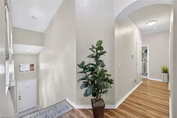 Fort Myers, FL 33907,13981 Lake Mahogany BLVD #2522