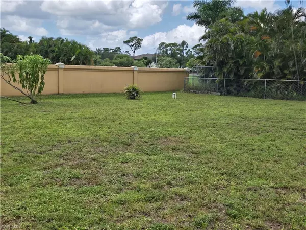 Cape Coral, FL 33990,134 SE 8th ST