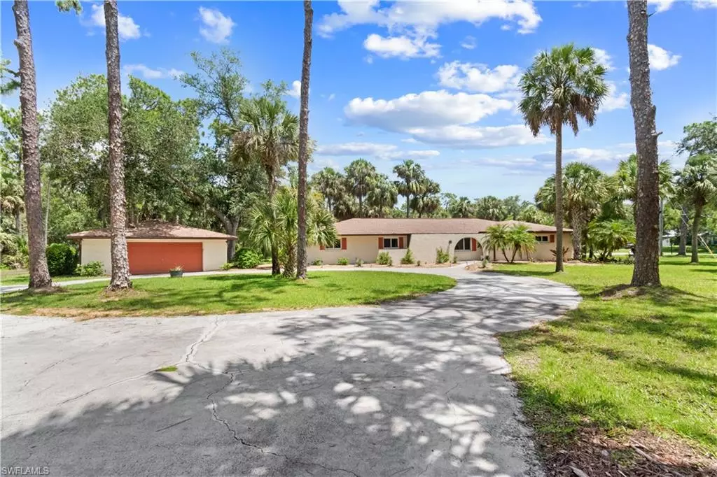 North Fort Myers, FL 33917,18381 Panther Trail LN