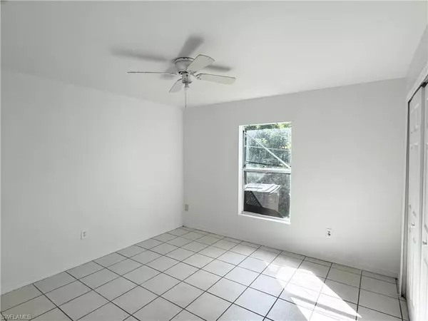 Lehigh Acres, FL 33973,5109 24th ST SW
