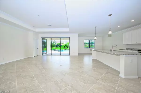 Naples, FL 34119,4604 Abaca CIR