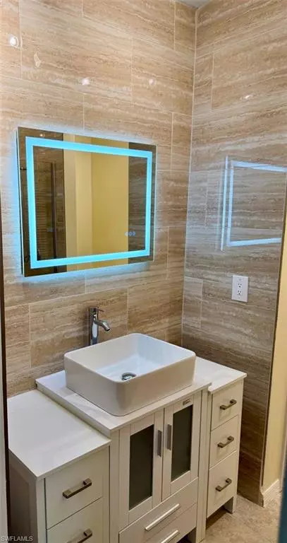 Cape Coral, FL 33914,5013 SW 16th PL