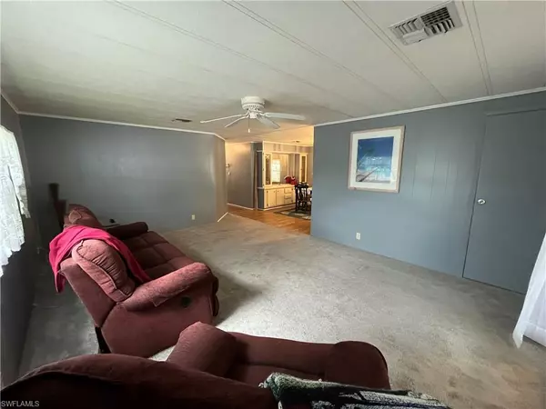 North Fort Myers, FL 33903,448 Snead DR