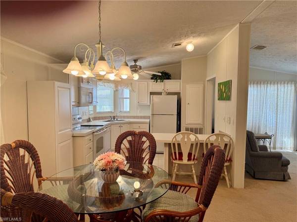 Fort Myers, FL 33905,130 Granada ST