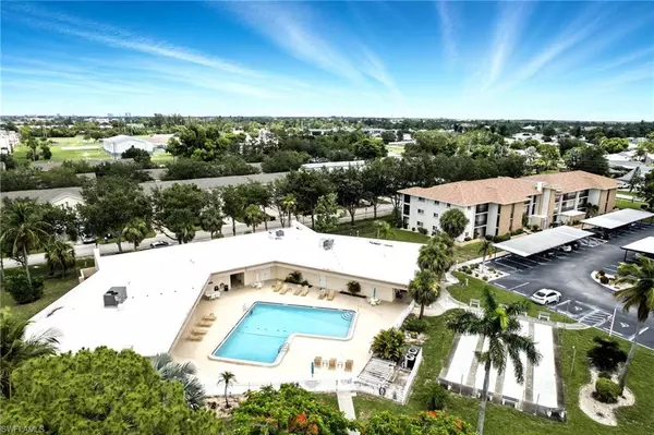 Fort Myers, FL 33907,2079 Barkeley LN #6