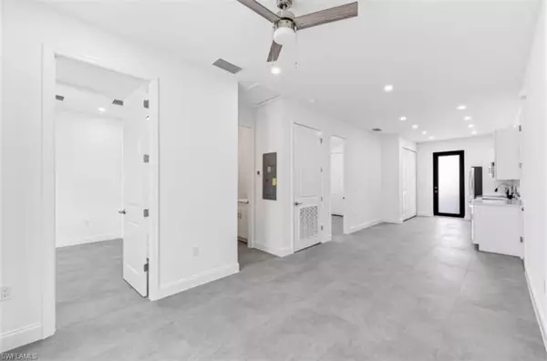 Bonita Springs, FL 34135,11651 McKenna AVE