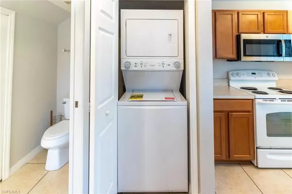 Naples, FL 34120,9084 Gervais CIR #602