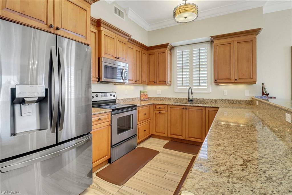 Cape Coral, FL 33904,1814 Beach PKWY #201