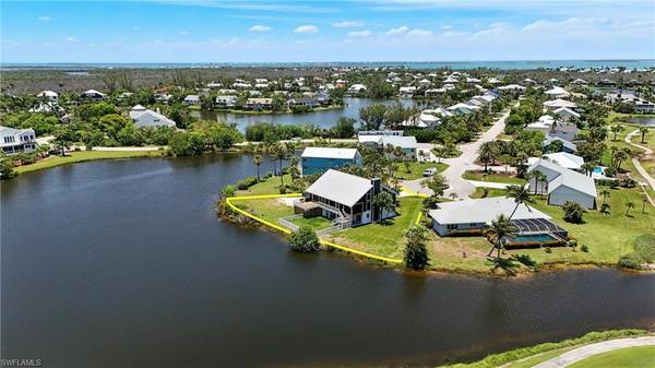 9127 Mockingbird DR, Sanibel, FL 33957