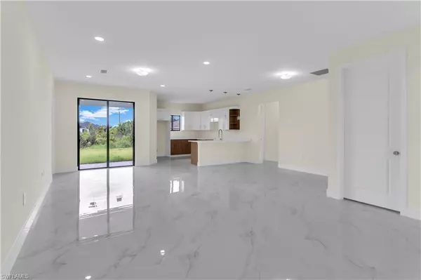 Lehigh Acres, FL 33976,3307 18th ST SW