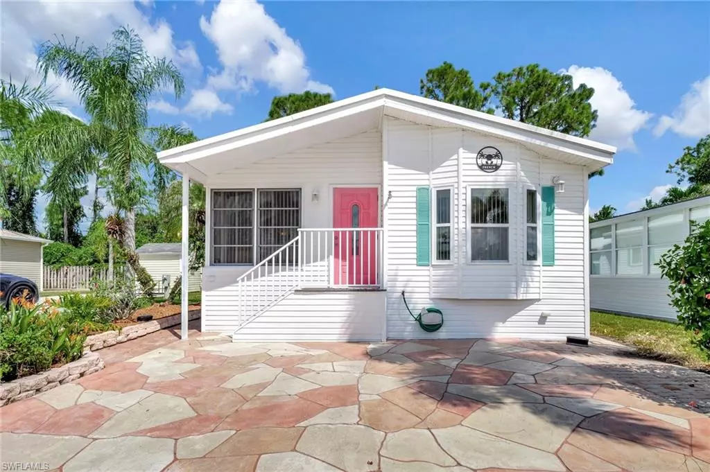 Naples, FL 34120,1031 Crystal Lake DR