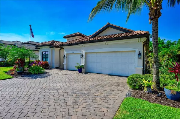 2110 Antigua LN,  Naples,  FL 34120