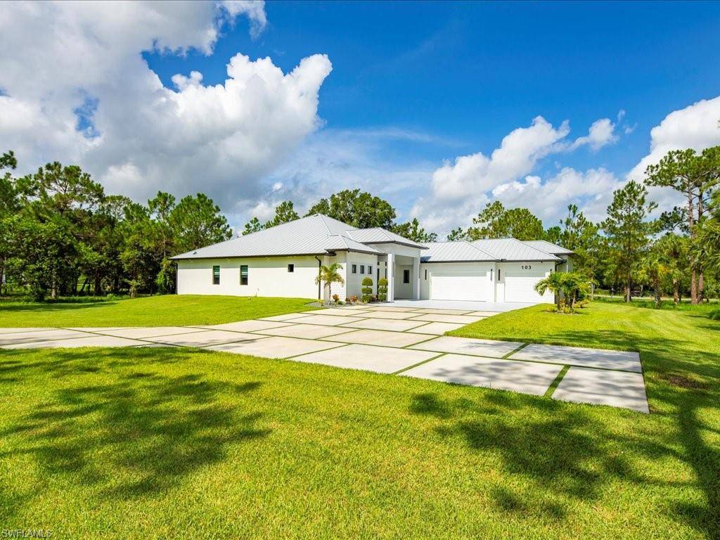 Naples, FL 34117,103 14th ST SE