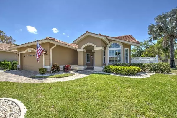 Fort Myers, FL 33908,12504 Kelly Pine CT