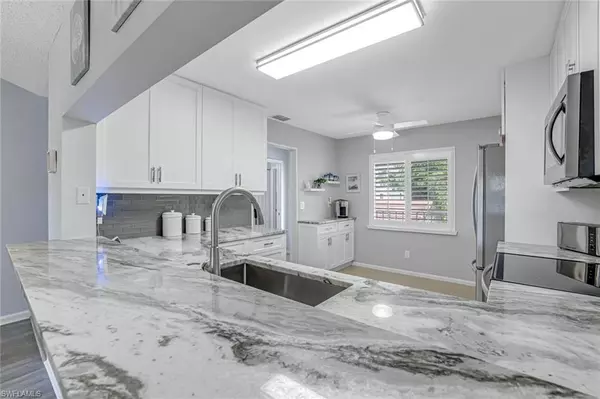 Naples, FL 34104,6860 Dennis CIR #K204