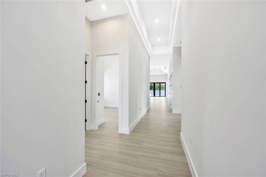 Naples, FL 34103,1297 Trail Terrace DR