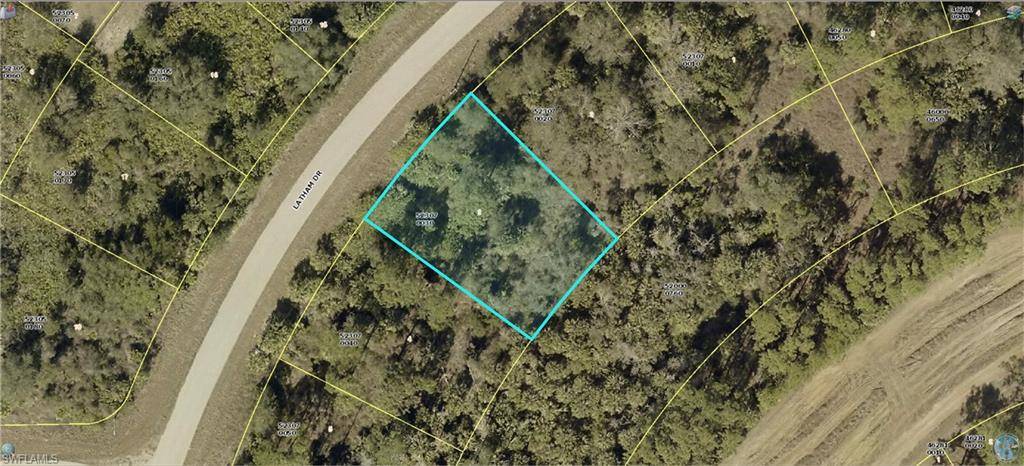 1926 LATHAM DR, Lee, FL 33972
