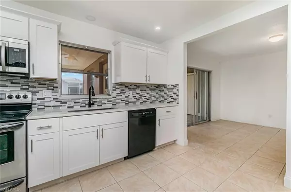 Lehigh Acres, FL 33936,209 Jayview AVE