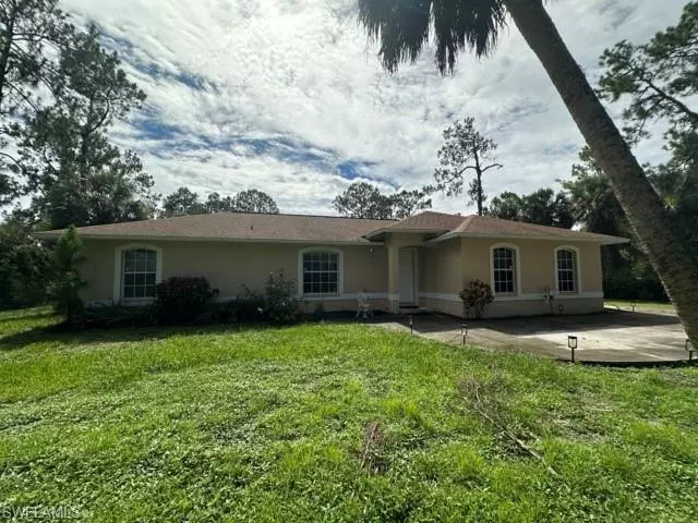 681 19th ST SW, Naples, FL 34117