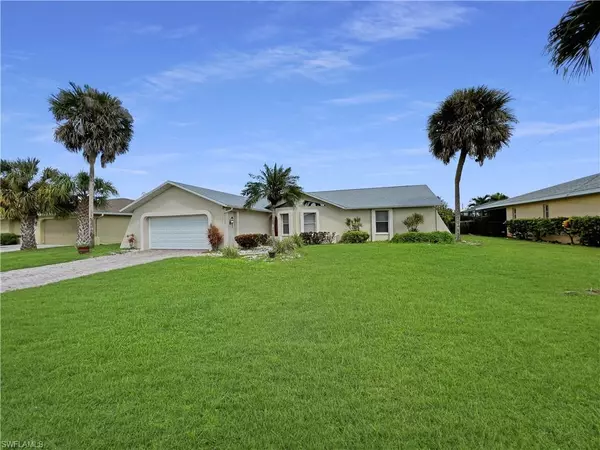 2831 SE 19th PL, Cape Coral, FL 33904