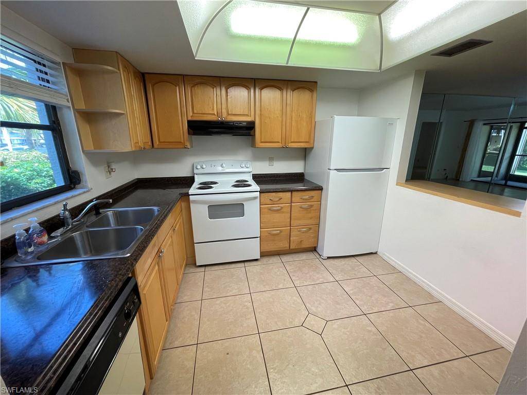 28150 Pine Haven WAY #27, Bonita Springs, FL 34135
