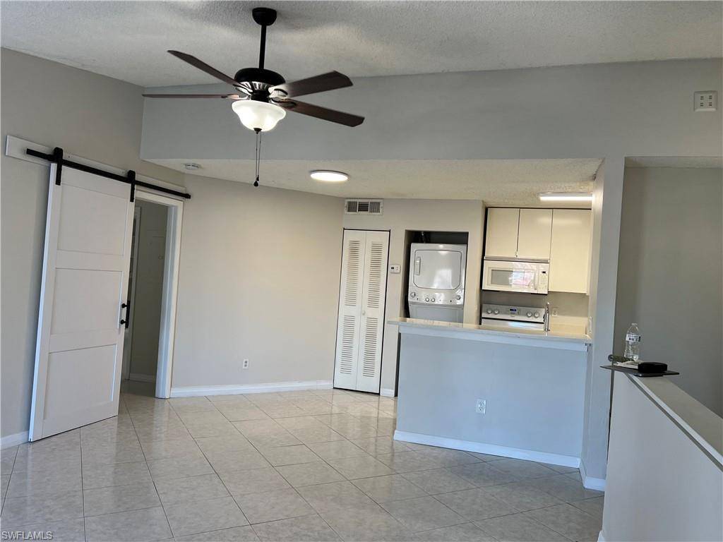 Naples, FL 34104,153 Santa Clara DR #153